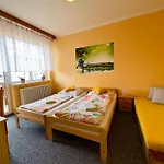 Apartment Privat Horec *