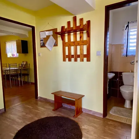 Apartman Privat Horec Kisszalók